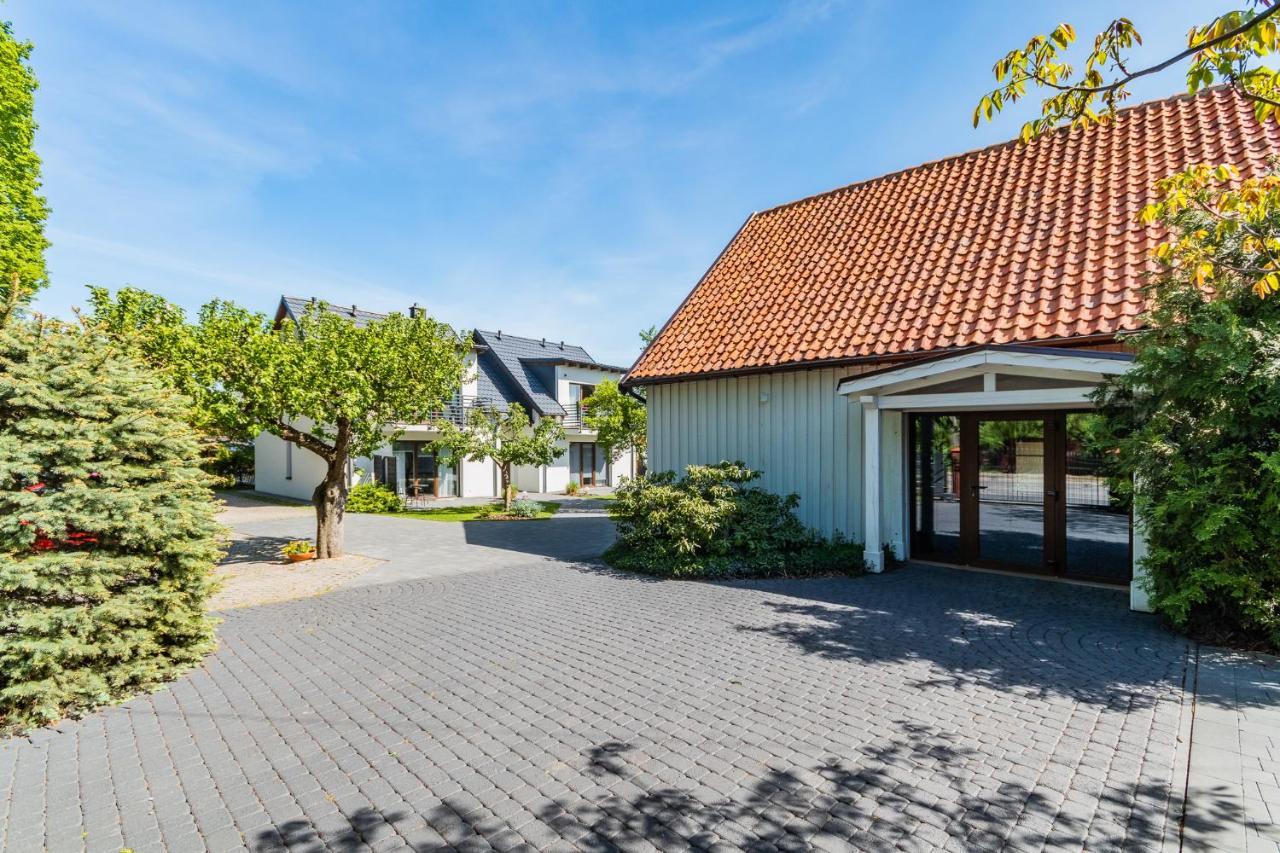 Hupkas Apartementy I Pokoje Jantar Exterior photo